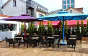 راهنمای جامع رستوران‌های شهر وان ترکیه برای مسافران ایرانی