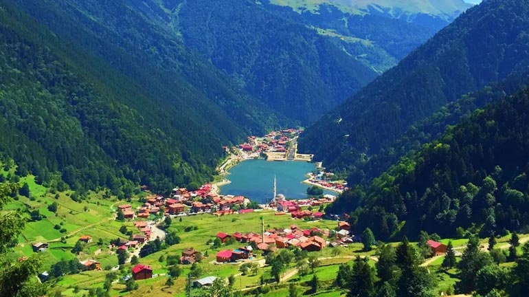 روستای اوزونگول وان (Uzungöl Van): بهشت گمشده شرق ترکیه