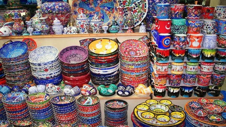 سوغاتی های شهر وان ترکیه: بهترین هدایا و یادگاری‌های این شهر زیبا