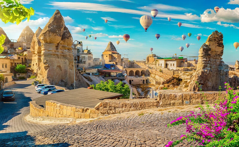 معرفی شهر کاپادوکیه؛ سرزمین شگفتی‌ها و داستان‌های بی‌پایان