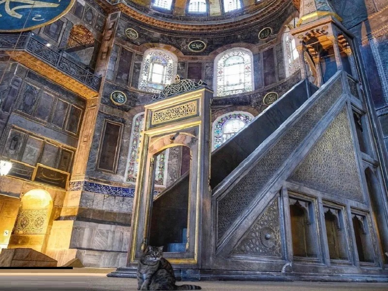 مسجد ایاصوفیه استانبول: گواه تاریخ پر فراز و نشیب دو امپراتوری بزرگ